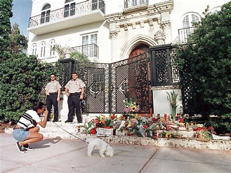 versace murdered 1997|gianni Versace autopsy.